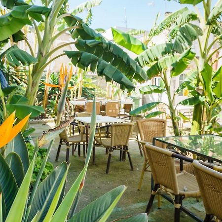 Hotel Carlos V Jerez By Vivere Stays Jerez de la Frontera Bagian luar foto