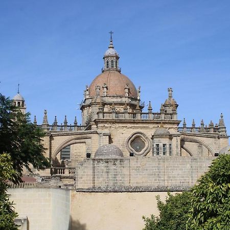 Hotel Carlos V Jerez By Vivere Stays Jerez de la Frontera Bagian luar foto