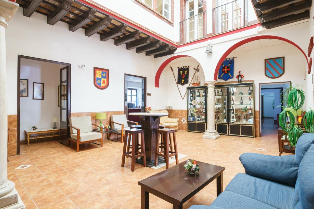 Hotel Carlos V Jerez By Vivere Stays Jerez de la Frontera Bagian luar foto