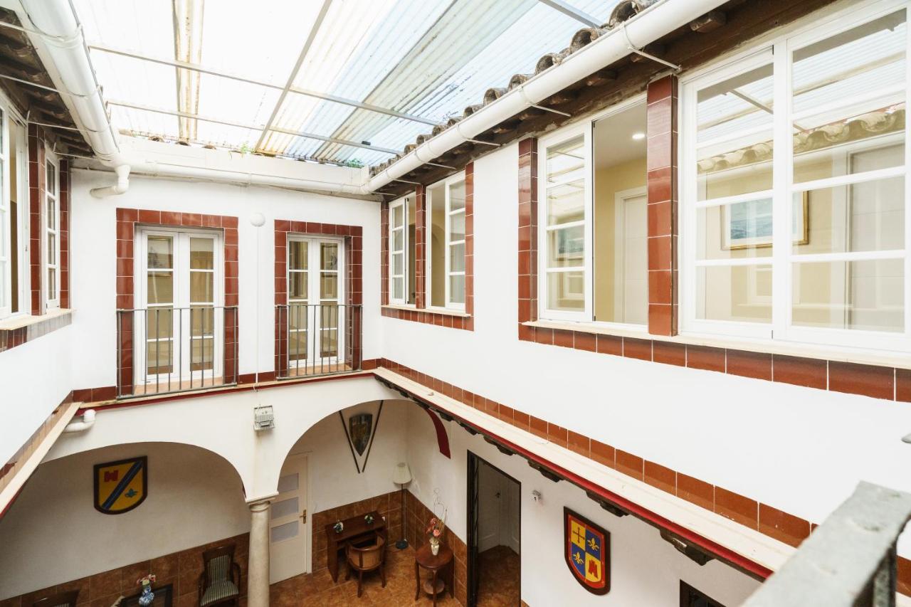 Hotel Carlos V Jerez By Vivere Stays Jerez de la Frontera Bagian luar foto
