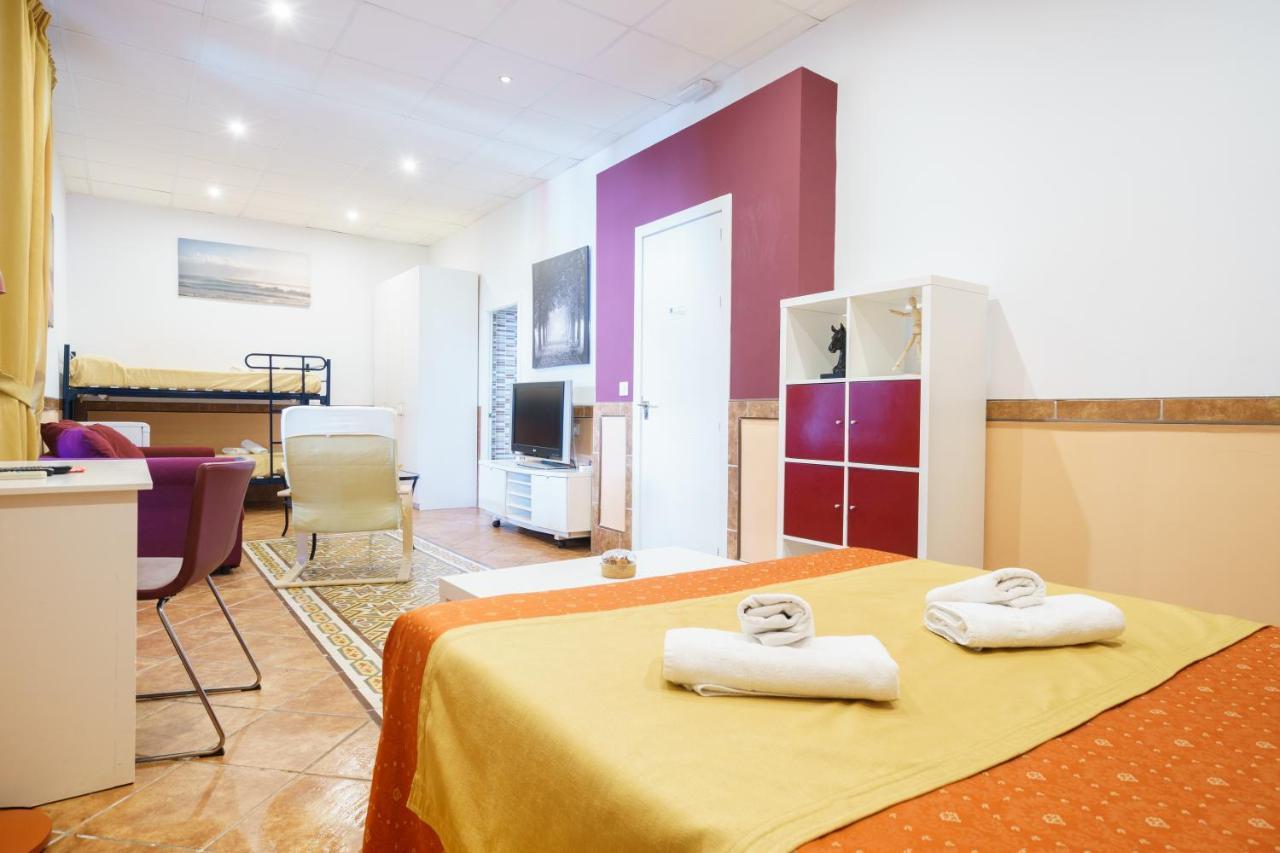 Hotel Carlos V Jerez By Vivere Stays Jerez de la Frontera Bagian luar foto