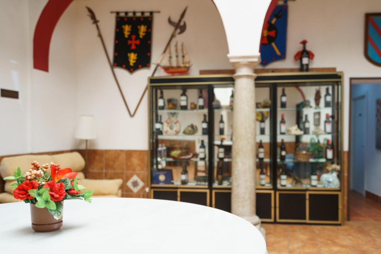 Hotel Carlos V Jerez By Vivere Stays Jerez de la Frontera Bagian luar foto