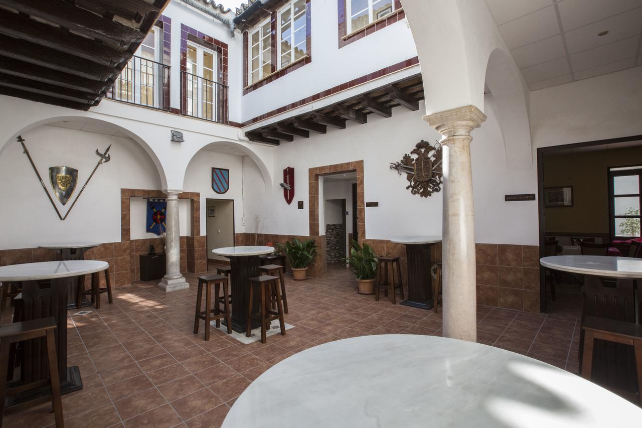 Hotel Carlos V Jerez By Vivere Stays Jerez de la Frontera Bagian luar foto