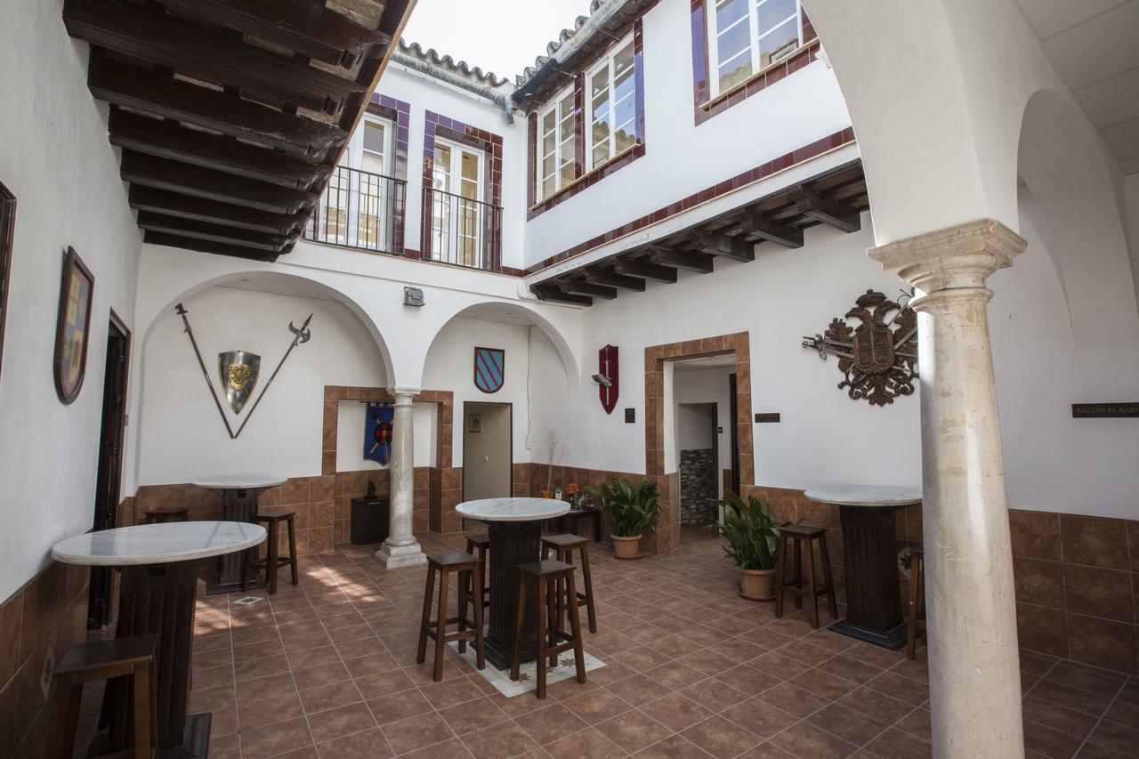 Hotel Carlos V Jerez By Vivere Stays Jerez de la Frontera Bagian luar foto